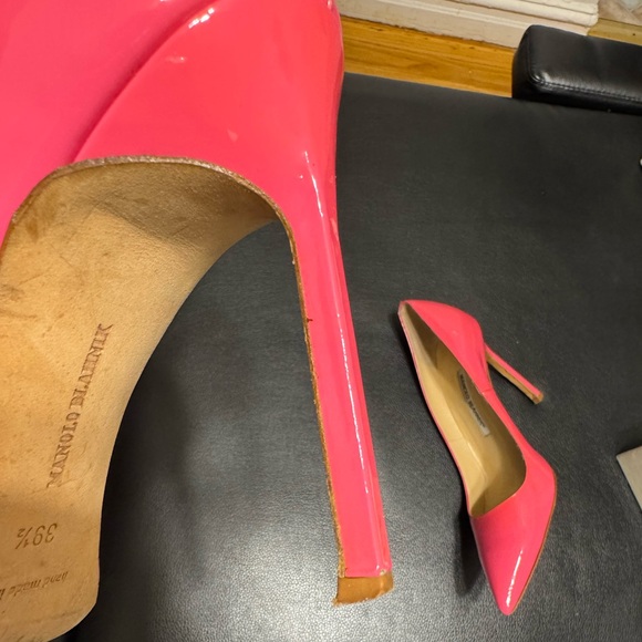 Manolo Blahnik - Picture 6 of 10